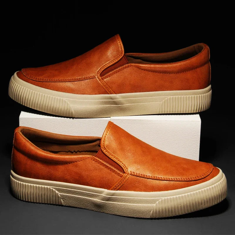 Alessandro - Sapatos slip-on em pele Mountainville